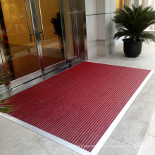 Anti-skid dust removal protection system at the entrance of office building, shopping mall and supermarket